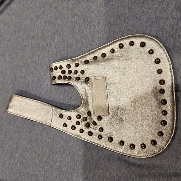 Madonna and Co - Picture 4 of 4